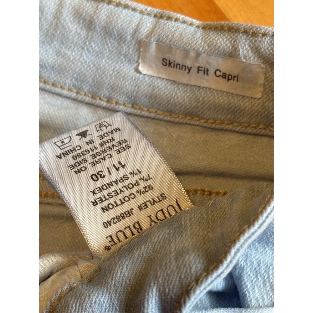 Judy Blue Jeans Size 11/30 Women Blue Skinny Fit Capri Light Wash Denim JB88240 - Picture 6 of 7